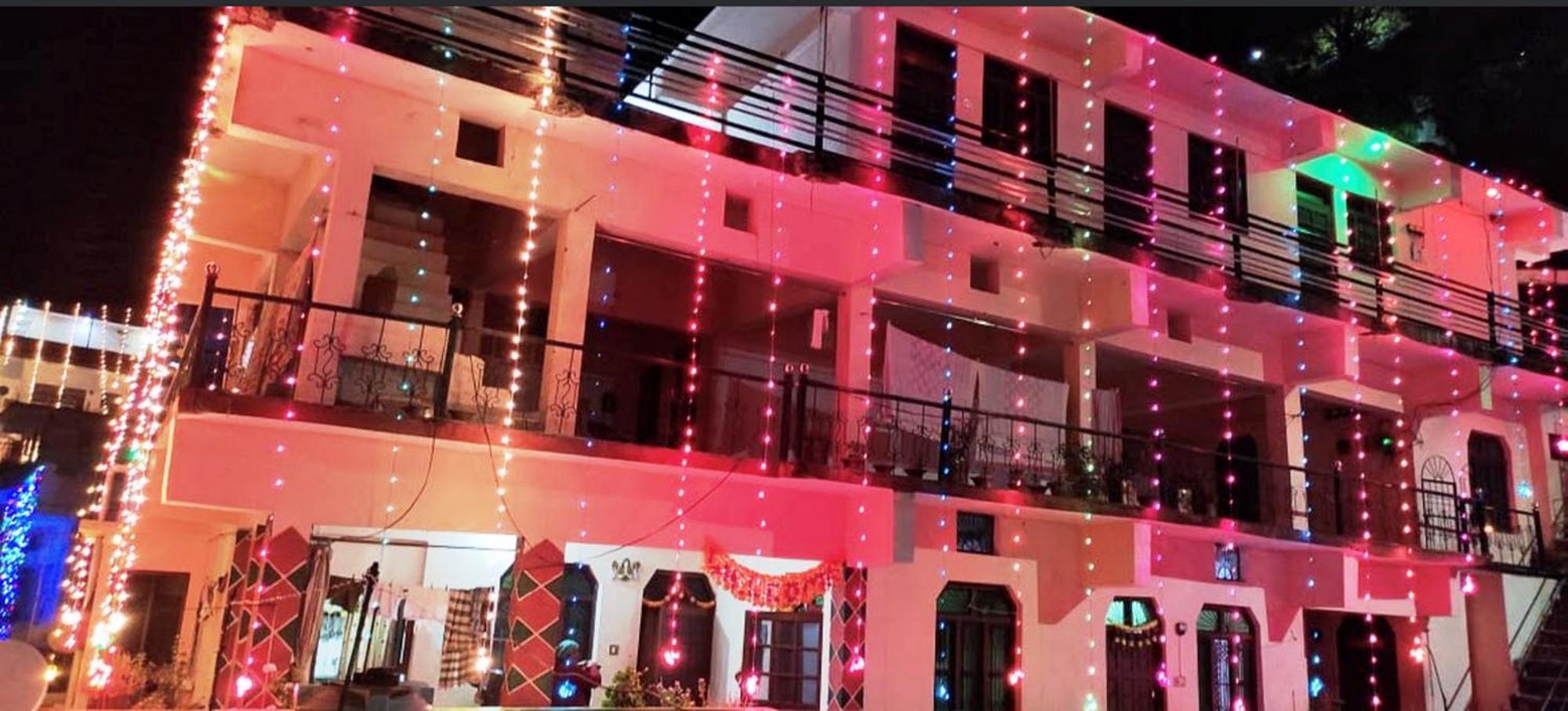 Astha Guest House Gopeshwar Exteriér fotografie